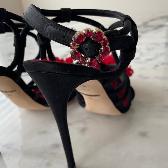 Dolce & Gabbana Satin Strappy Sandals with Flower - Picture 9 of 15